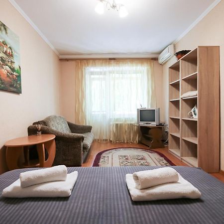 Апартаменти Неподалік Трц Гулівер, М. Палац Спорту Kiev Extérieur photo